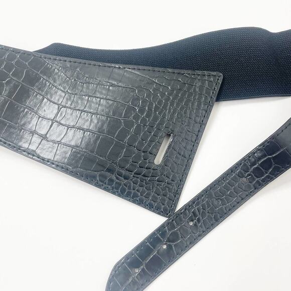2/$30 NWT Black Faux Vegan Leather Alligator Loop Corset Luxury Belt - Picture 5 of 14